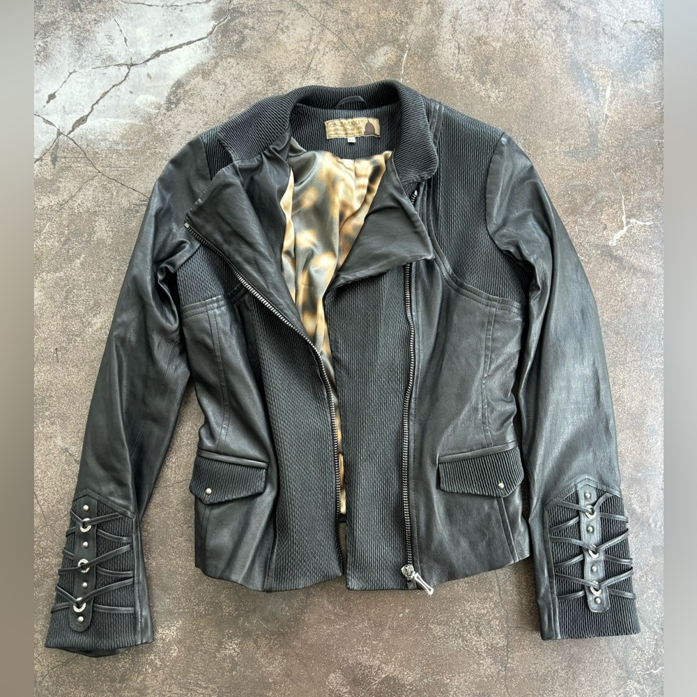 Black Calzaiuoli Italian leather jacket, size 44 European size